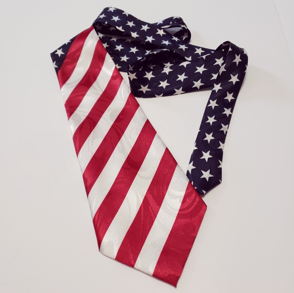 AMERICAN FLAG 100% SILK TIE